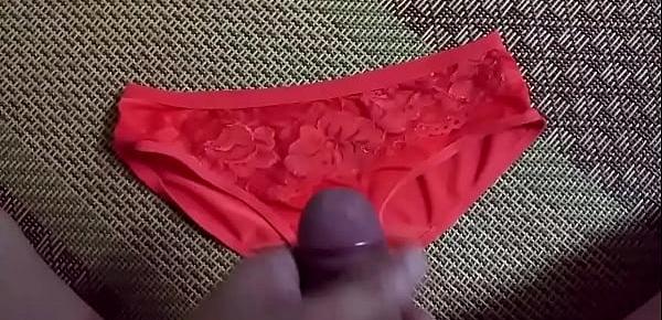  Sịp đỏ ren màu yêu thích  | Cum on panties compilation the best!